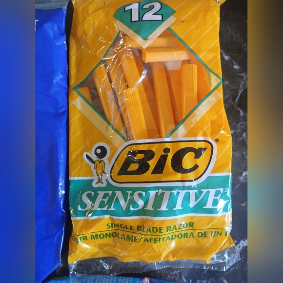 Lot Of 50 Razors (Assorted) - Picture 4 of 7